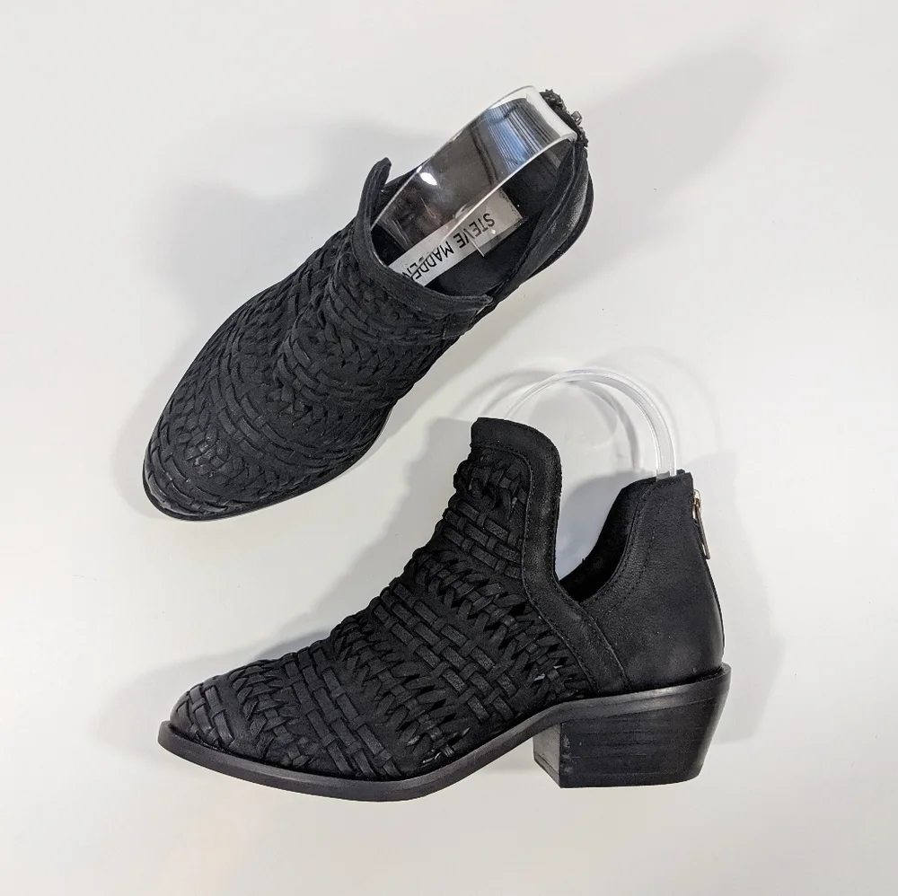 Steve Madden Tia Black Nubuck Leather Woven Boot Women's 5 - Picture 2 of 6